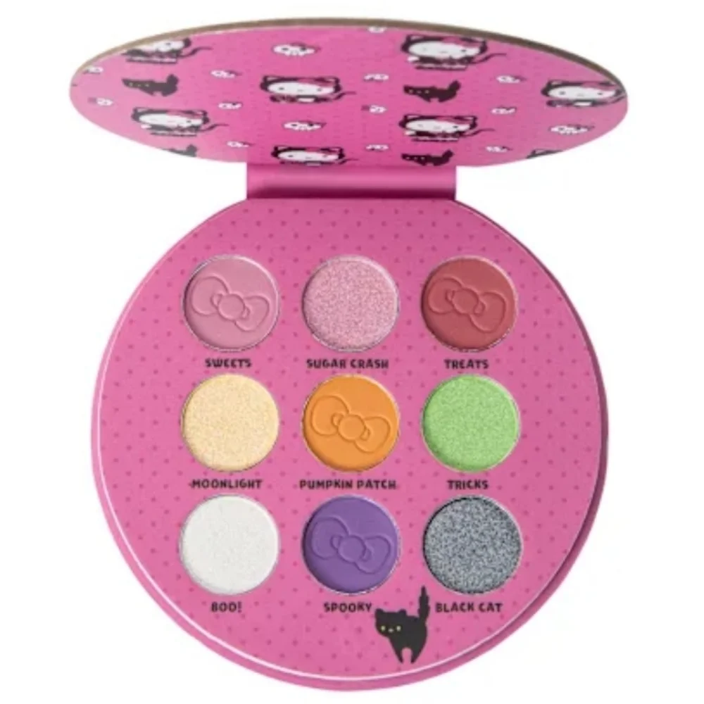 🎀 Hello Kitty Eyeshadow Palette- Halloween